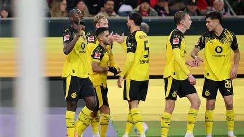 ผลบอลสด ดอร์ทมุนด์ ไม่พลาด บุกเฉือน เอาก์สบวร์ก ขึ้นรองฝูง บุนเดสลีกา